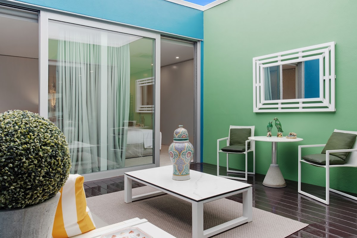 Courtyard with green feature wall
